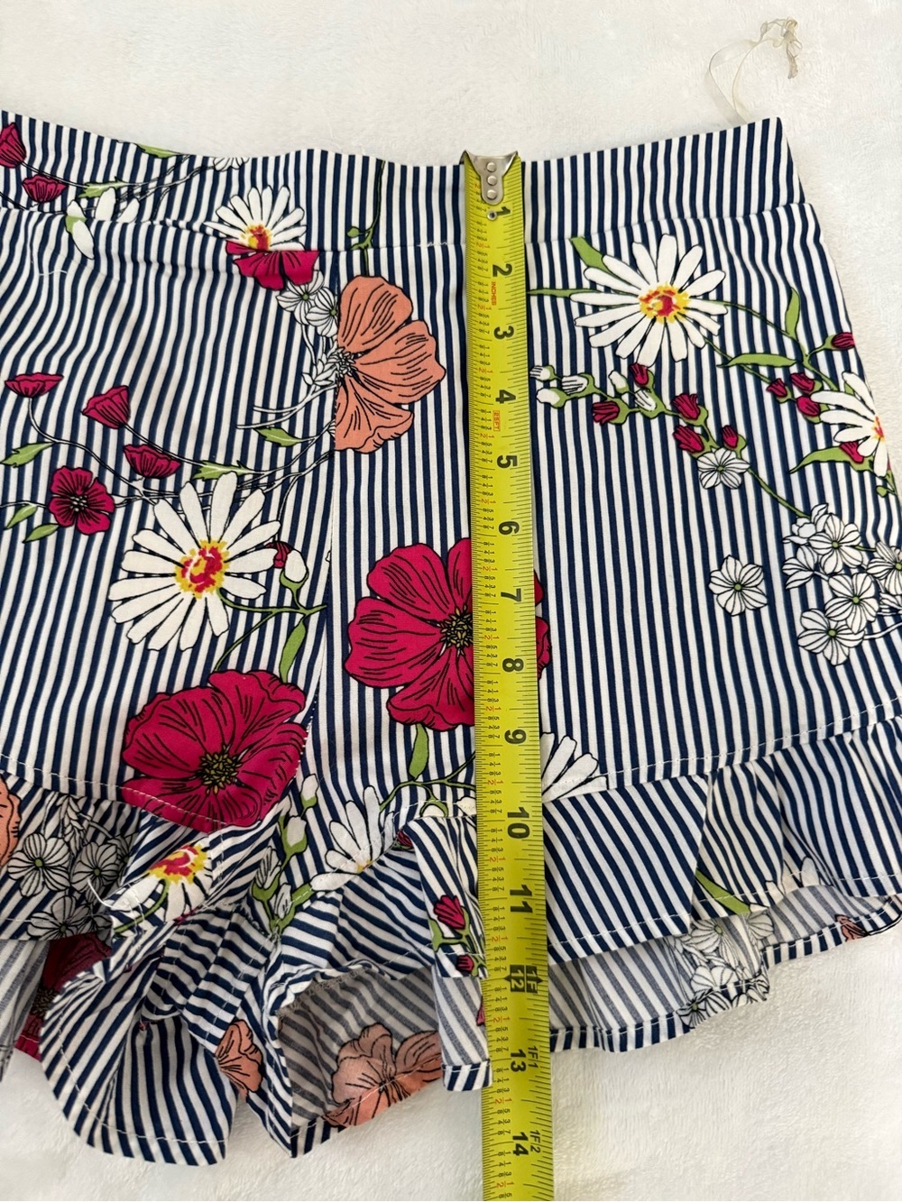 TRAC Floral Stripe Two Piece Set Ruffle Shorts & Tie Front Crop Top S - Picture 14 of 14